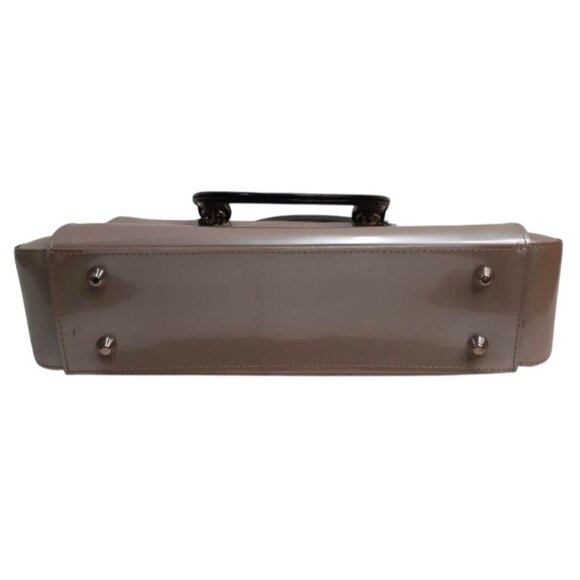 Bejo‎ Beige & Black Handbag With Silver Hardware & Multiple Compartments - Picture 2 of 7